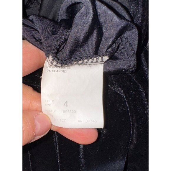 JS Collections Black & Gold Velvet Suit Size‎ 4 Blazer Flare Skirt Classy Glam - Picture 13 of 13